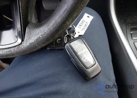 2020 Toyota Rav4 Hybrid Xle z USA, uszkodzony, nr VIN 4T3R6RFV1LU004085